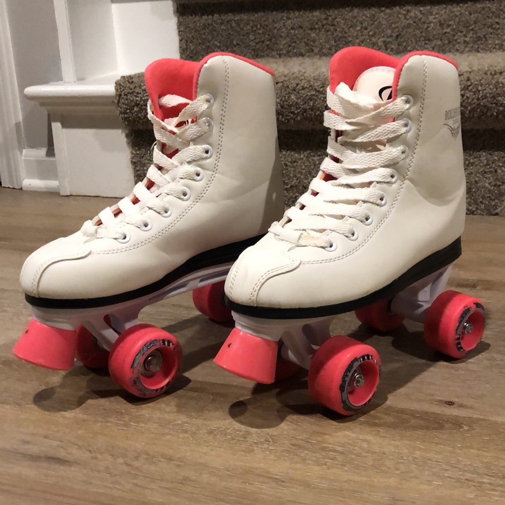 Girls Roller Skates